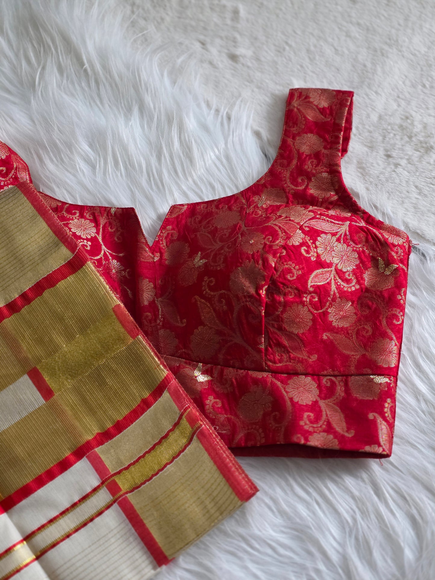 Kerala saree and blouse Combo 1