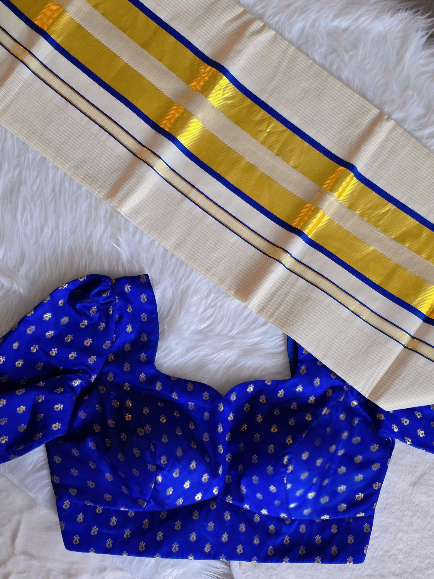 Kerala kasavu saree with blouse combo 5
