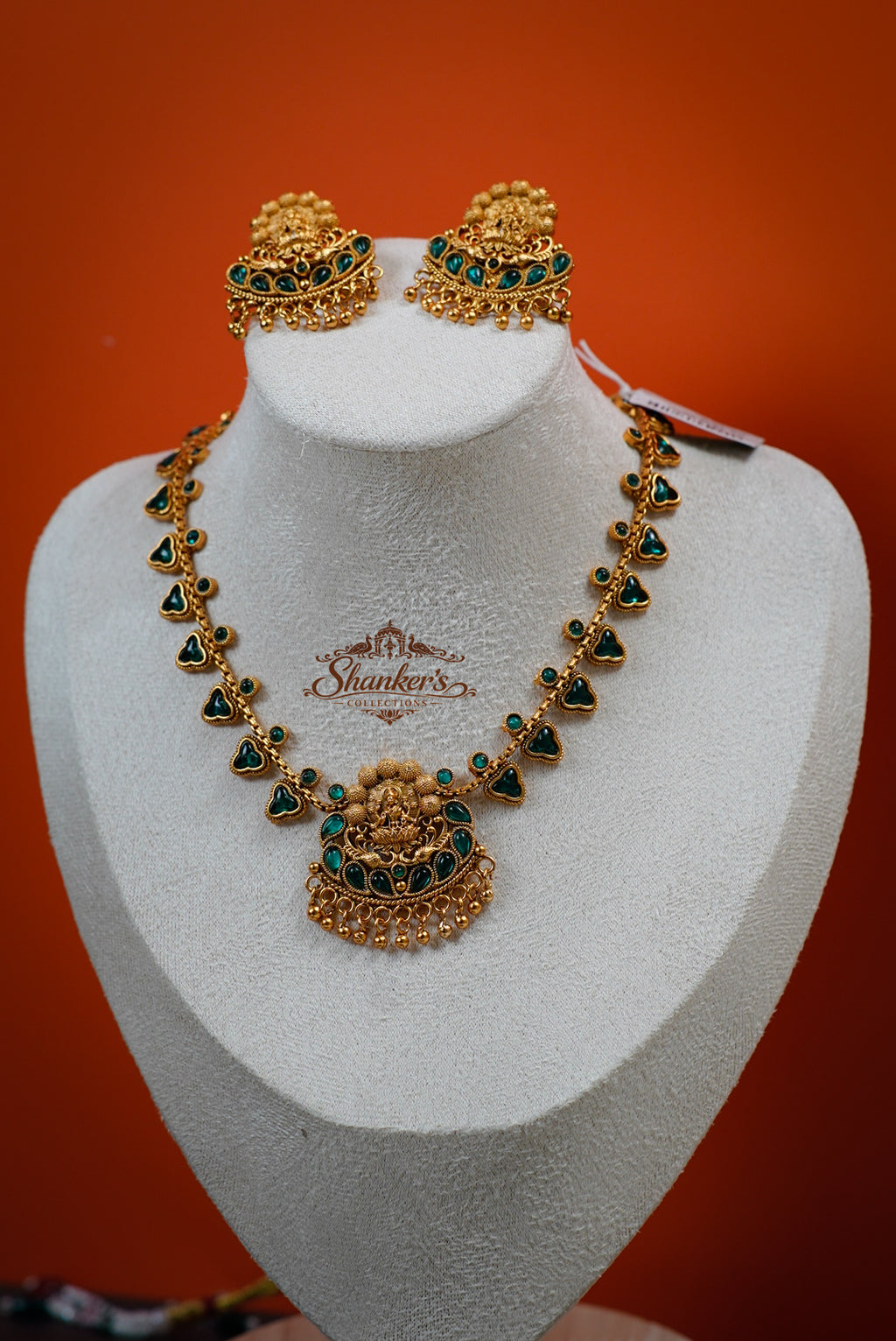 Necklace with Lakshmi pendant