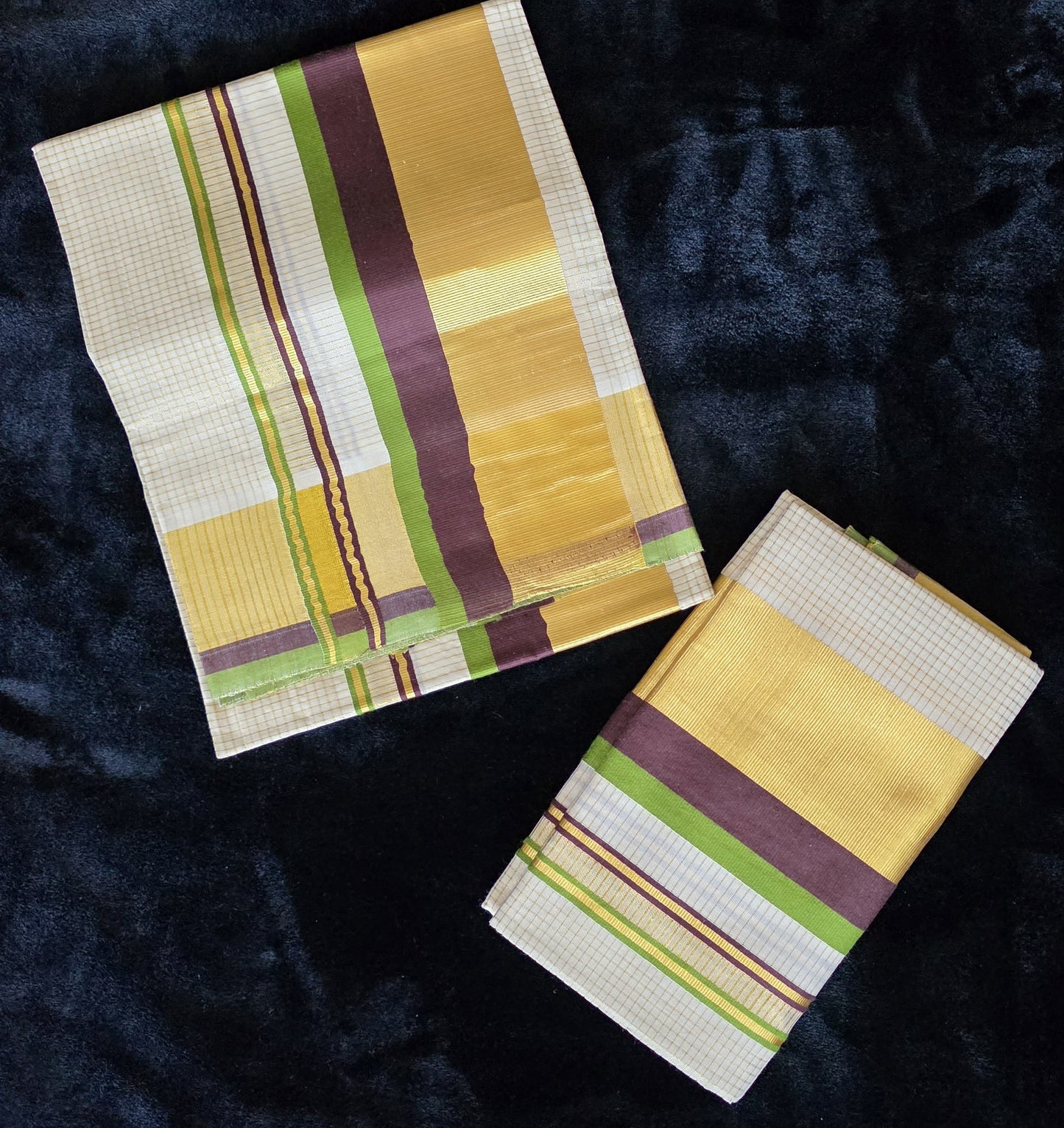 Olive Green-Brown Set mundu