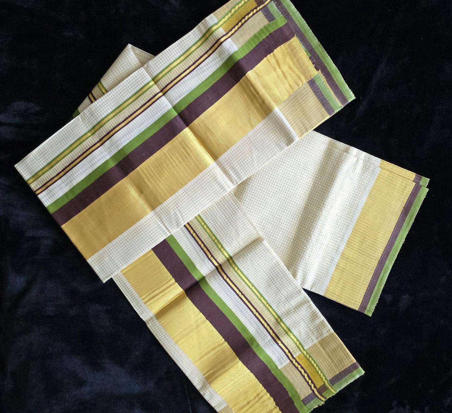 Olive Green-Brown Set mundu