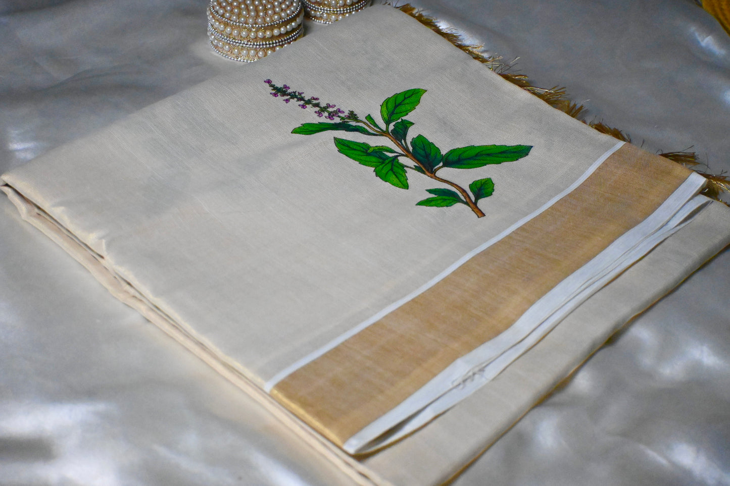 Tulasi Tissue Saree
