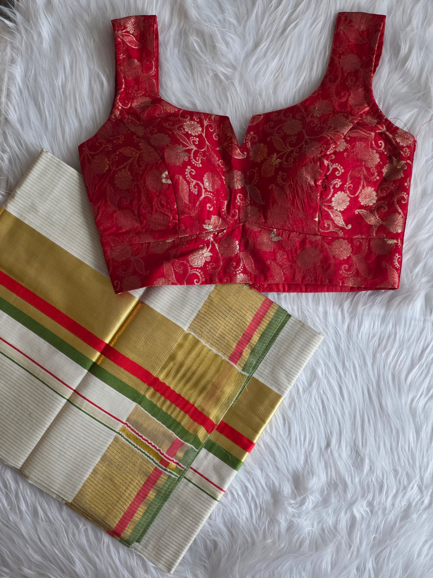 Kerala kasavu saree with blouse combo 6