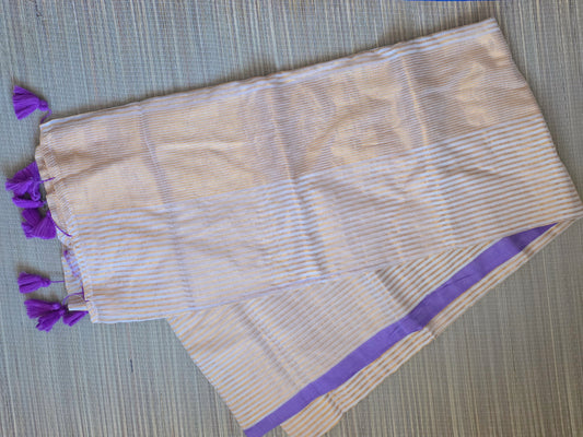 Mulcotton saree- violet border with stripped golden line