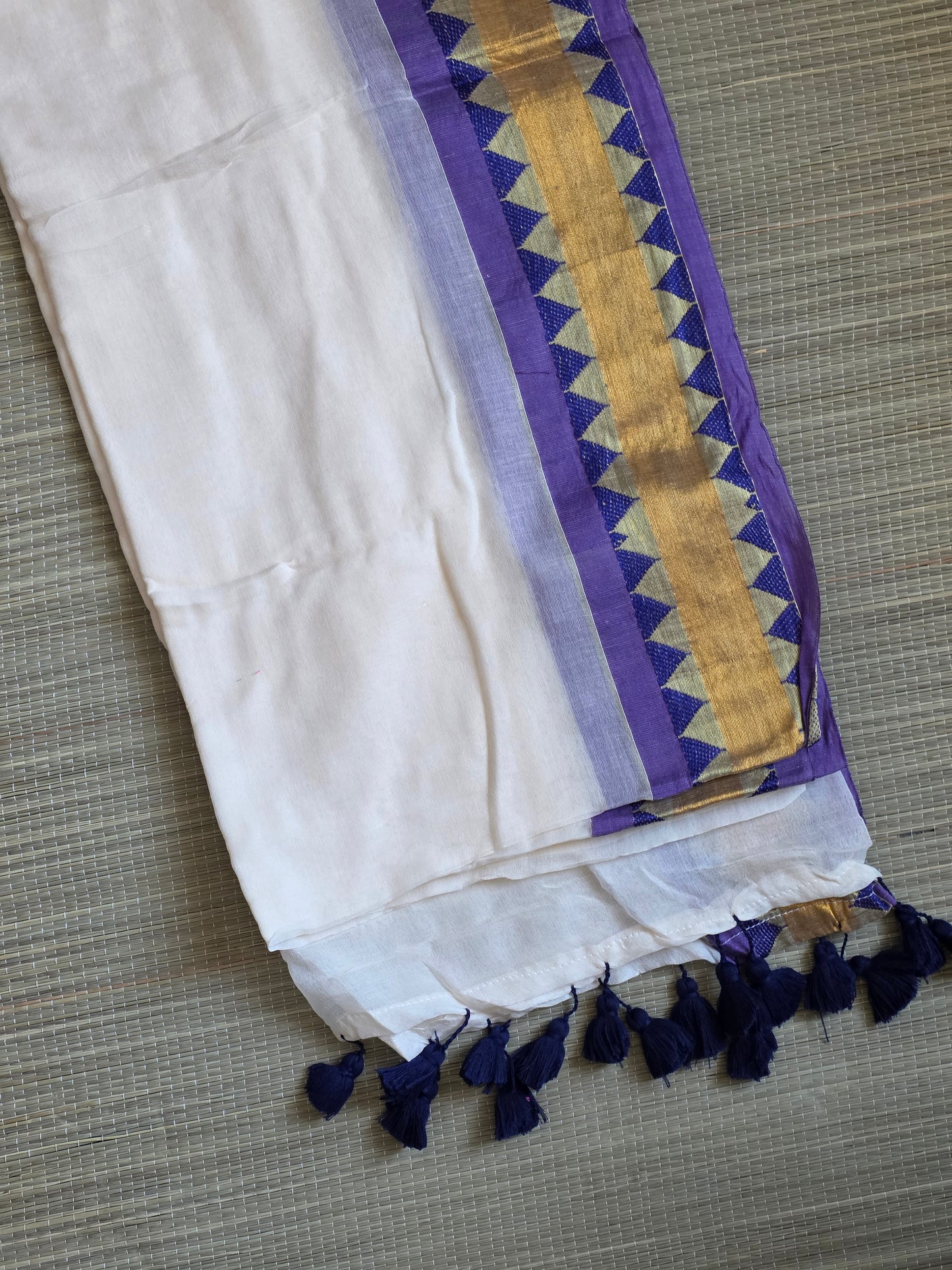 Mulcotton saree - temple border design- violet