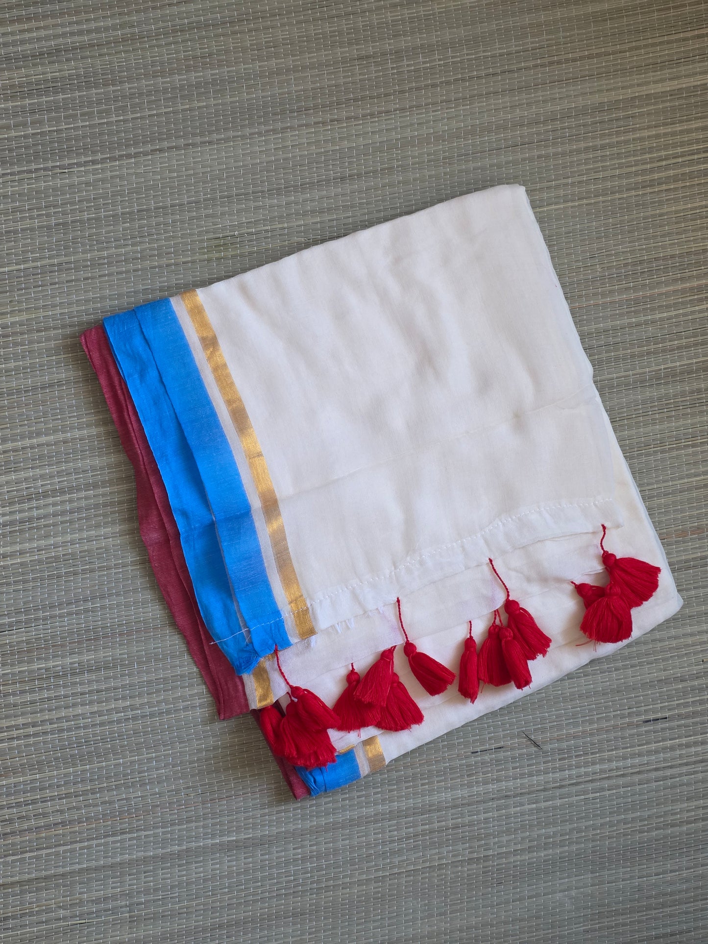 Mulcotton sarees small border