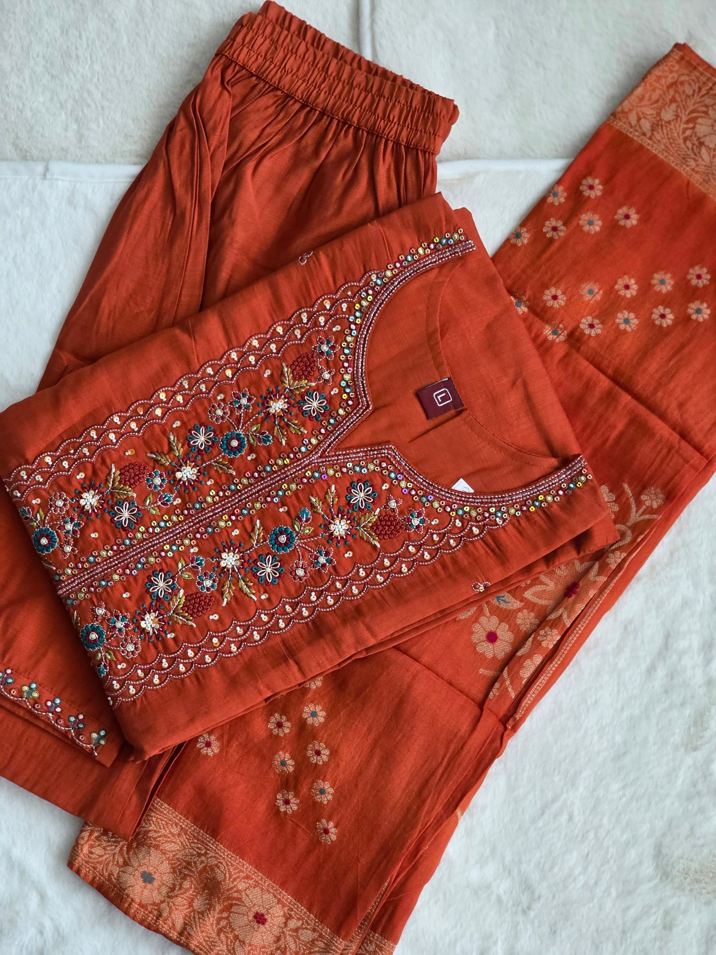Rust orange Premium 3 piece set with embroidery