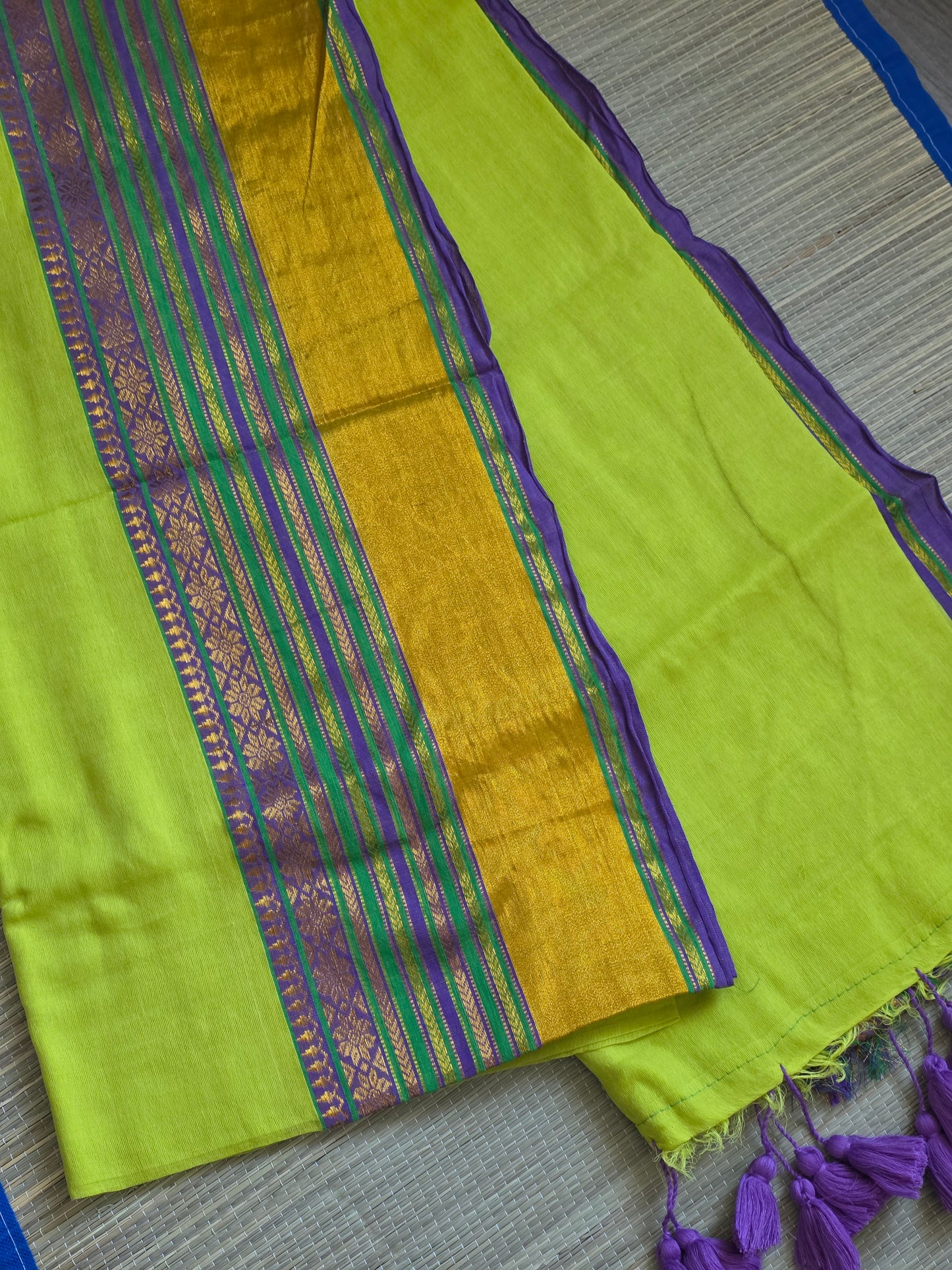 Mulcotton sarees - Kanchi border green
