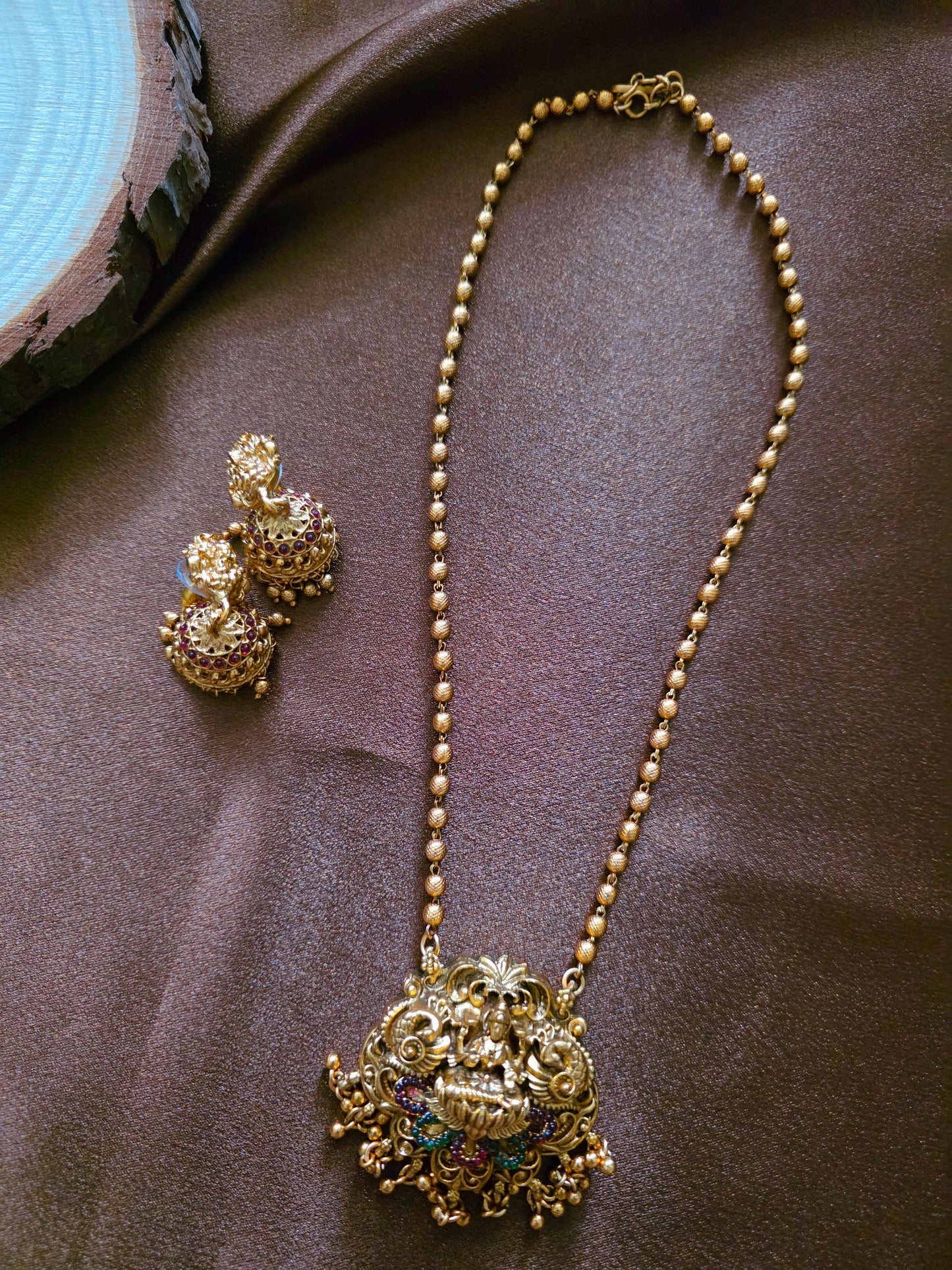 Simple lakshmi short haram