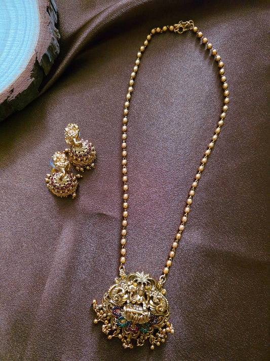 Simple lakshmi short haram