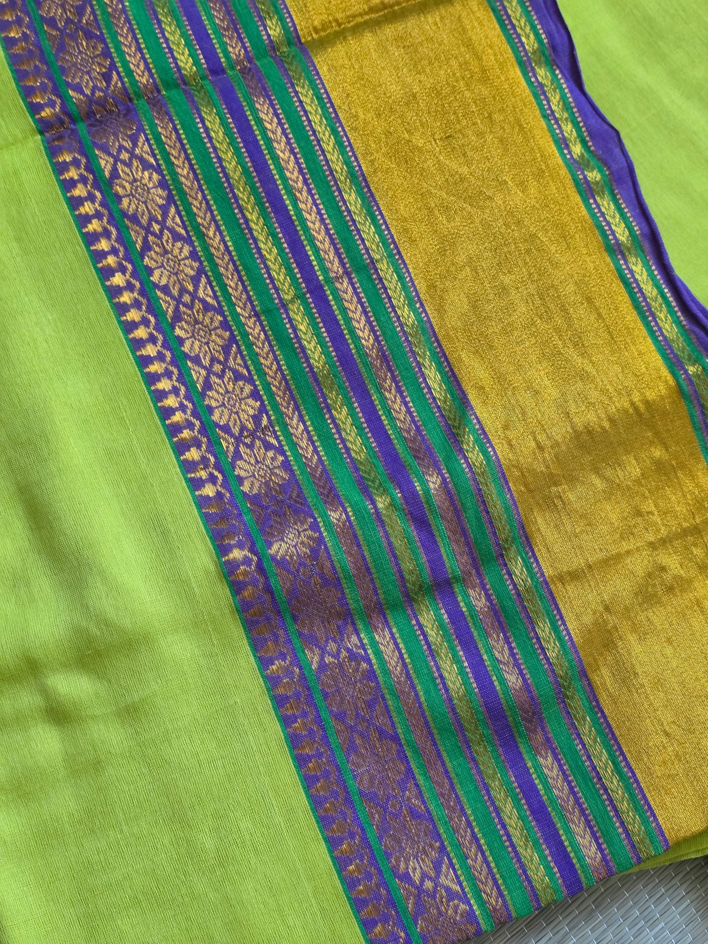 Mulcotton sarees - Kanchi border green