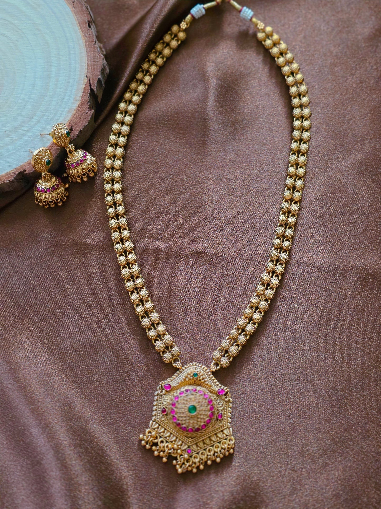 Long Haram design 1