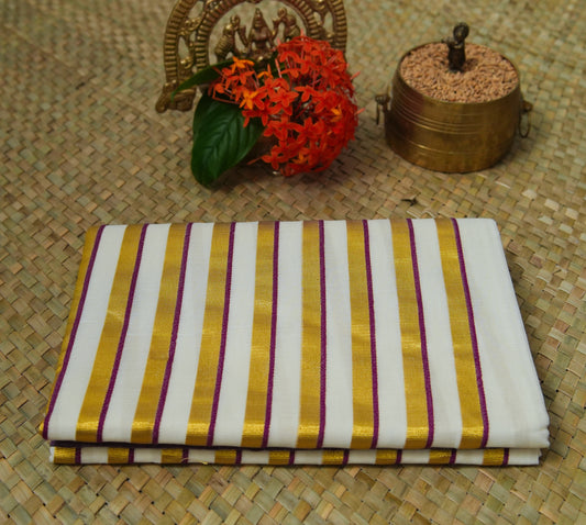 Puliyilakkara Saree- Kerala traditional wine and Green